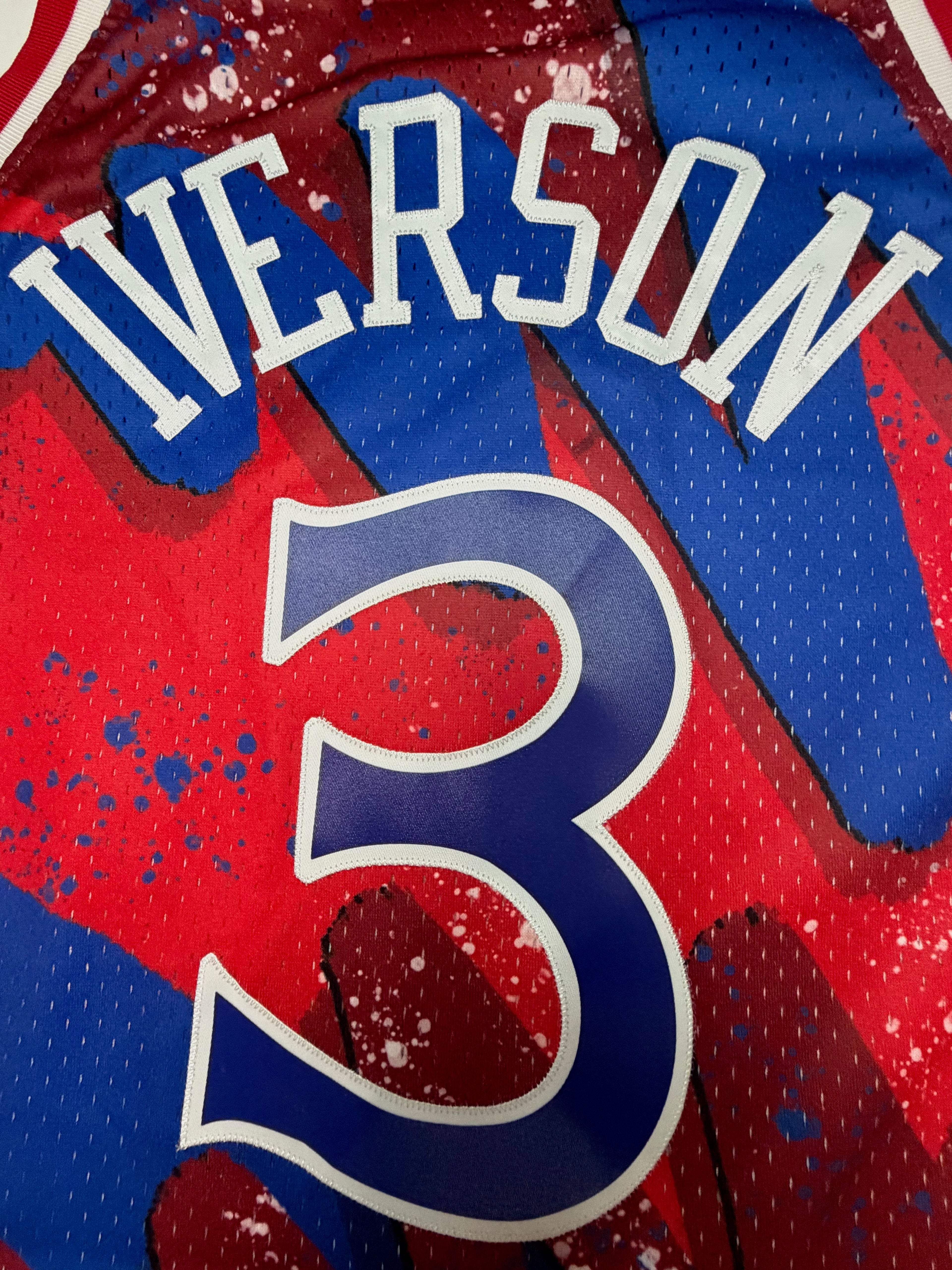 Mitchell & Ness Allen Iverson Philadelphia 76ers 1996-97 Hardwood Classics Hyper Hoops Swingman Jersey